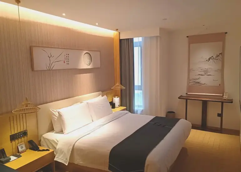 安祥聚智能双人卧室（智能控制+零压床垫+加湿器）