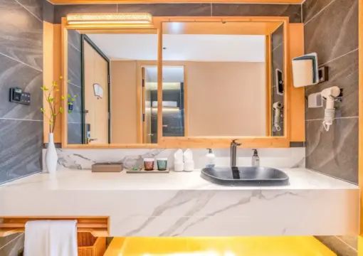 灵霜居风景双床房（古城景观+智能控制+零压床垫）