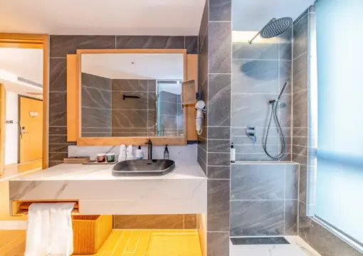 青莲居风景家庭房（古城景观+智能控制+零压床垫）