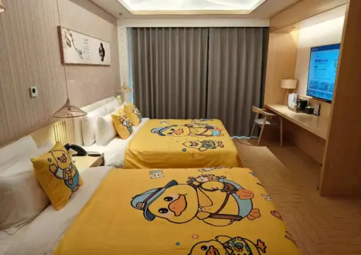 青莲居风景家庭房（古城景观+智能控制+零压床垫）