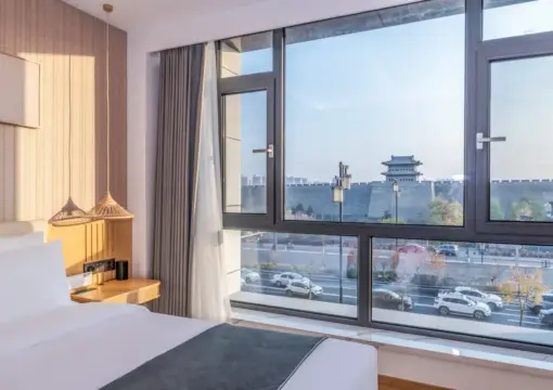 青莲居风景家庭房（古城景观+智能控制+零压床垫）