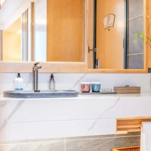 优皇居双人房（智能房间控制+零压床垫+加湿器+隔音房）