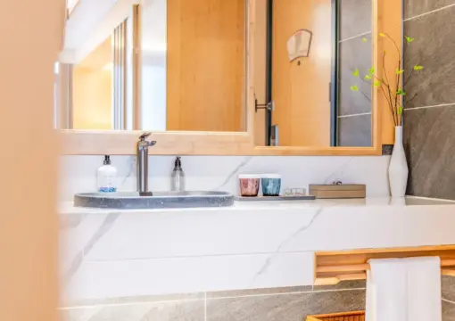 优皇居双人房（智能房间控制+零压床垫+加湿器+隔音房）